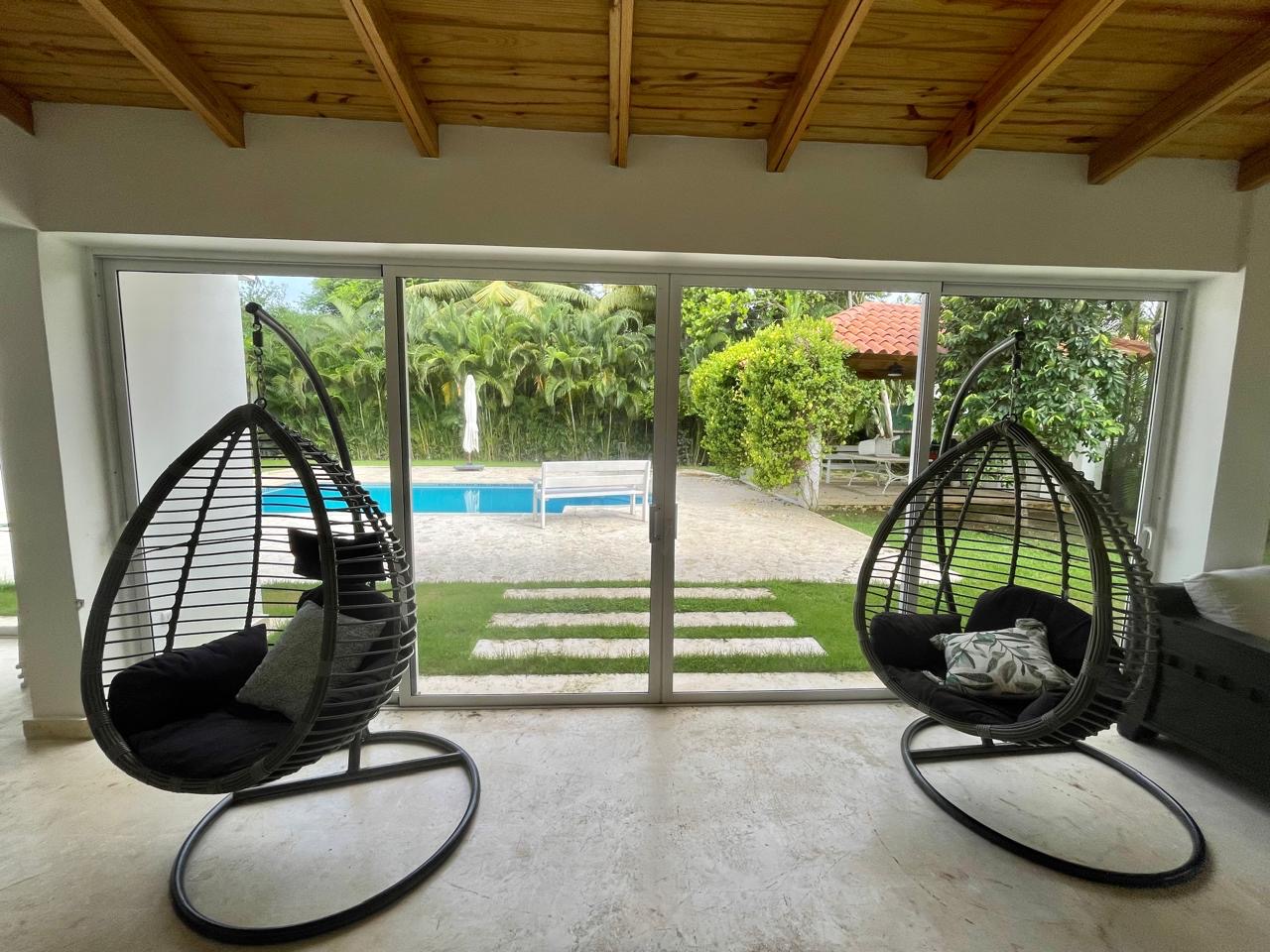casas vacacionales y villas - Vendo Villa Juan dolió metro 4 hab con baño piscin 2