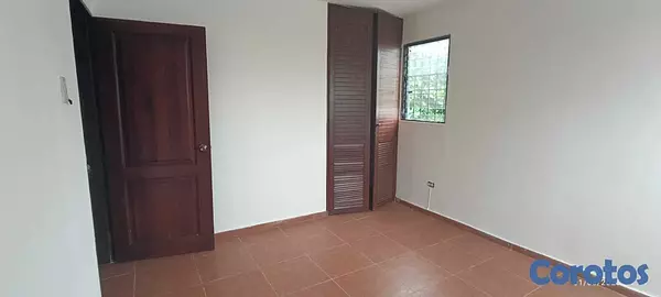 oficinas y locales comerciales - Mirador Sur, Alquilo Excelentes oficinas muy bien situadas 6