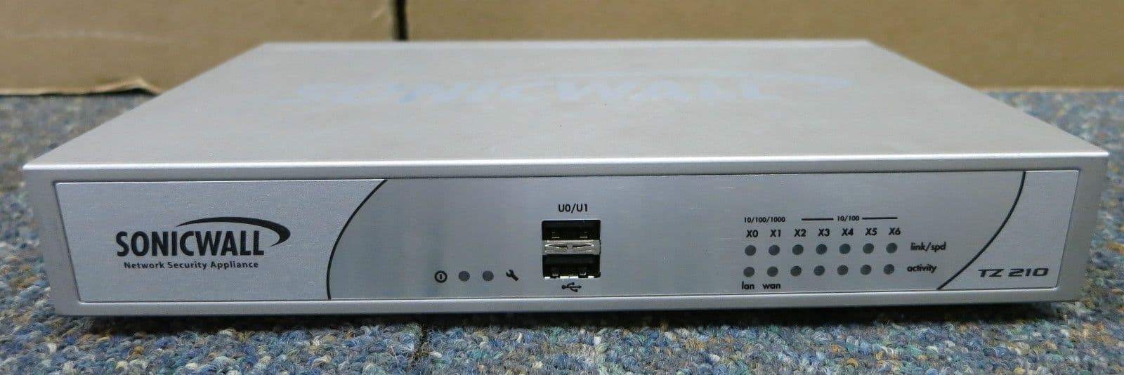 computadoras y laptops - SONICWALL TZ210 APL20-063 
