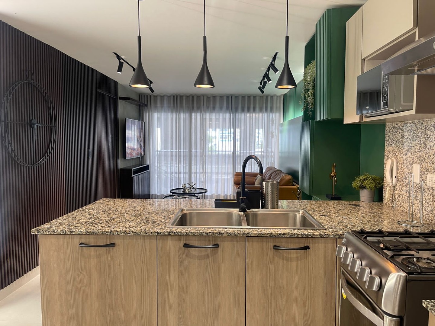 apartamentos - Se vende apartamento amueblado en Evaristo Morales  8