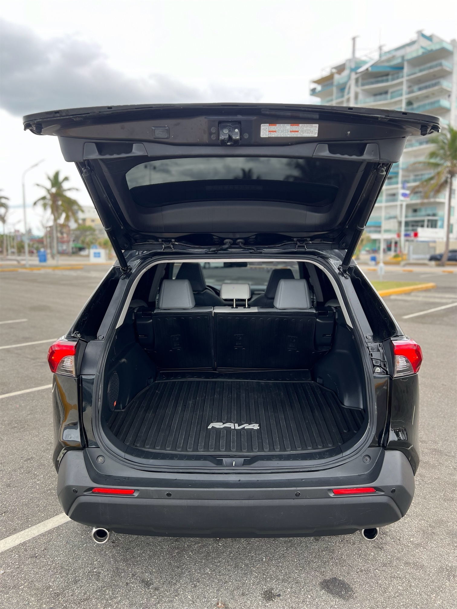 jeepetas y camionetas - Toyota Rav4 XLE Premium 2019  8