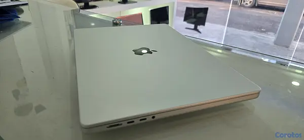 computadoras y laptops - Macbook pro M1 pro 16 Pulg Ram 16gb Disco 1TB SSD año 2021 5
