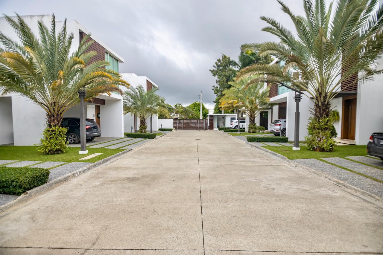 apartamentos - PROYECTO CERRADO UBICADO EN LAS CARMELITAS 5