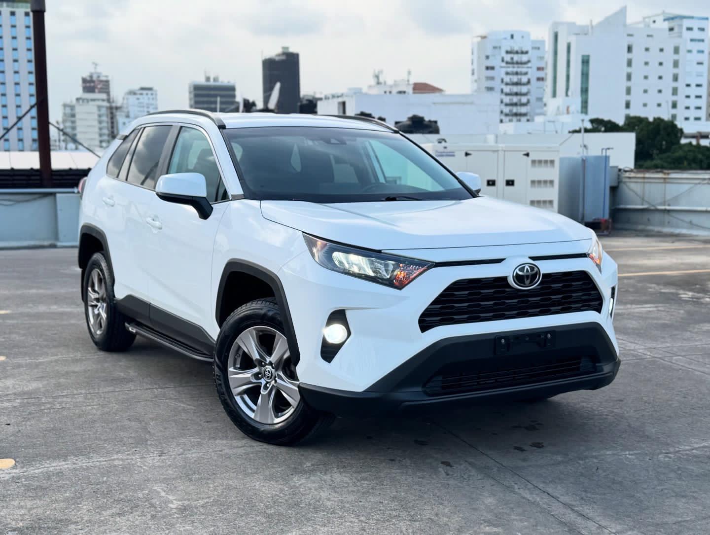 jeepetas y camionetas - Toyota rav4 2019  1