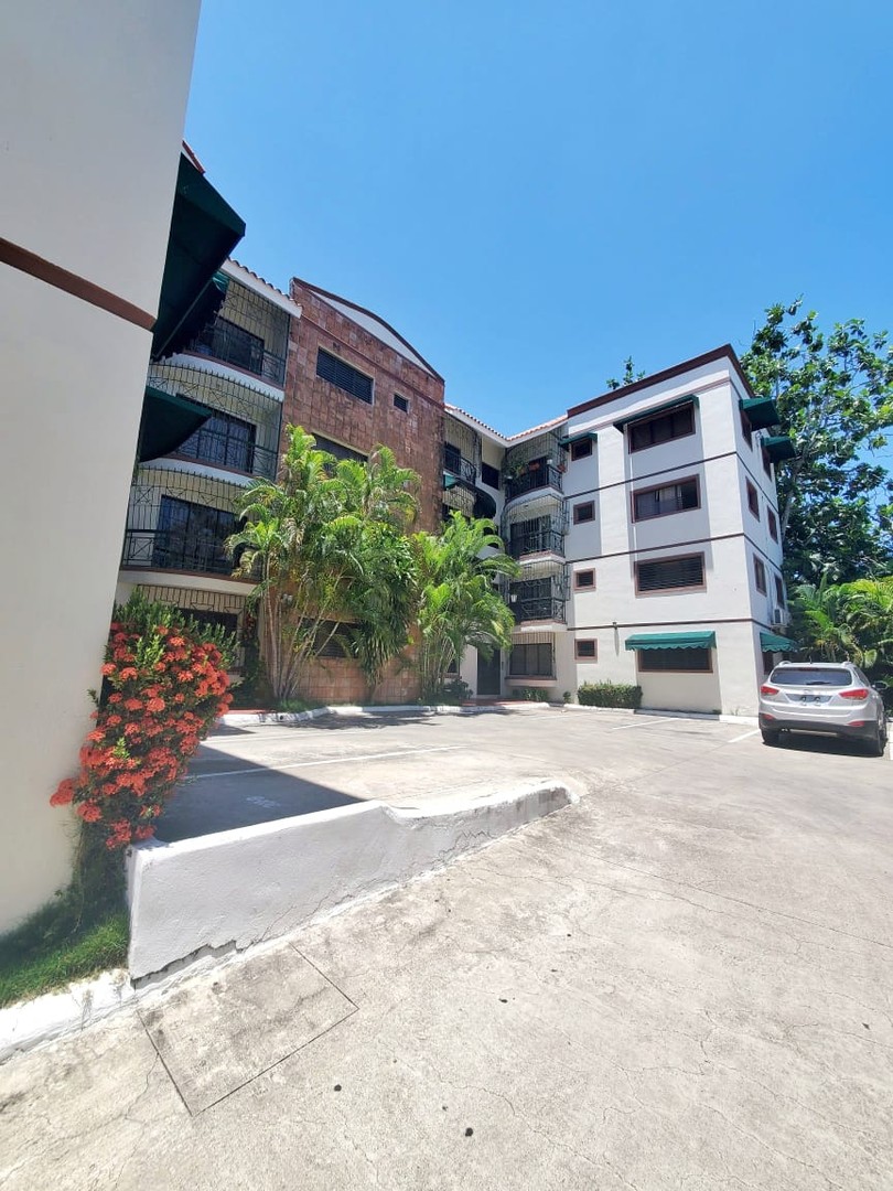 apartamentos - Apartamento Amueblado en Arroyo Hondo Proximo A Galeria 360.

