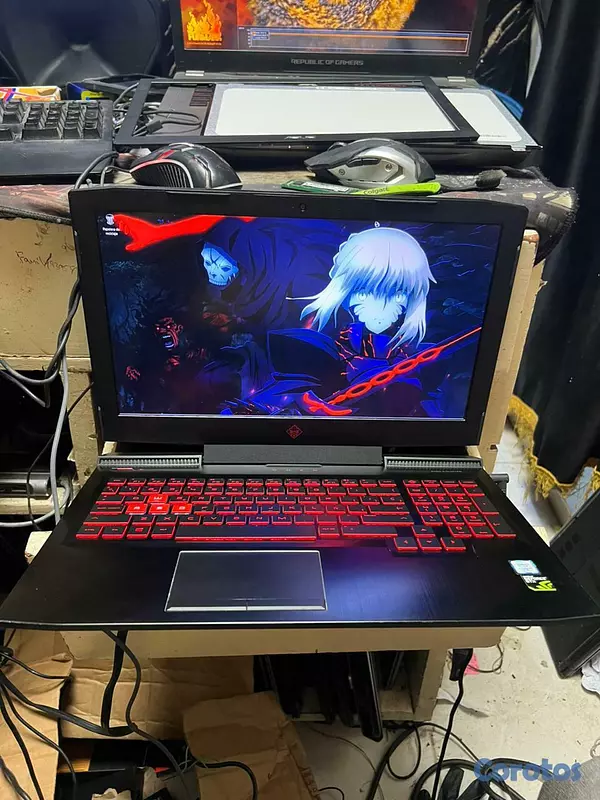 computadoras y laptops - HP Omen 15-ac/ Intel i7-7700HQ @2.80Ghz /16gb/NVID 5