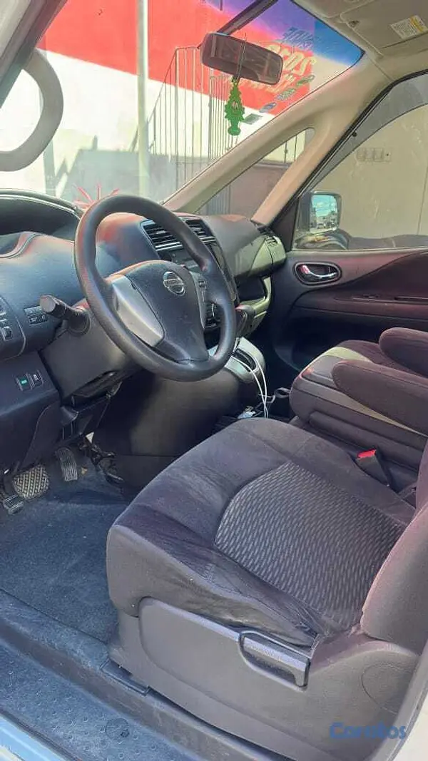 jeepetas y camionetas - Furgoneta Nissan Serena 2