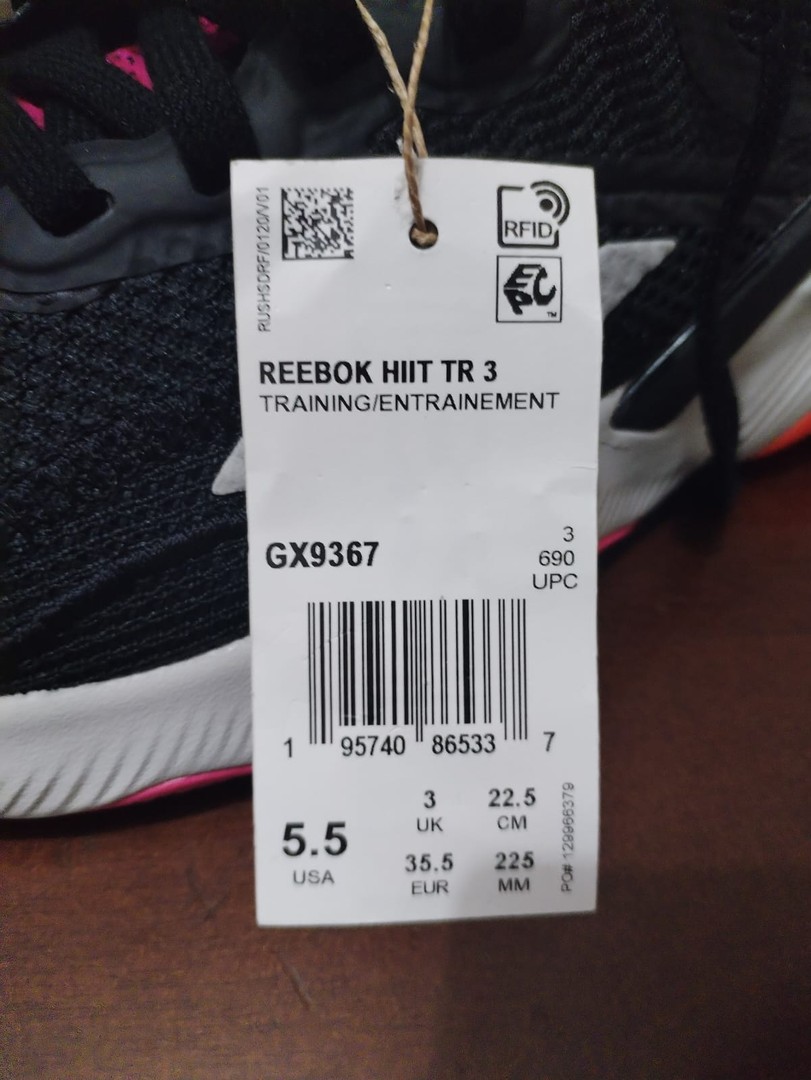 zapatos para mujer - Tenis Reebok size 5.5 Originales y nuevo  4