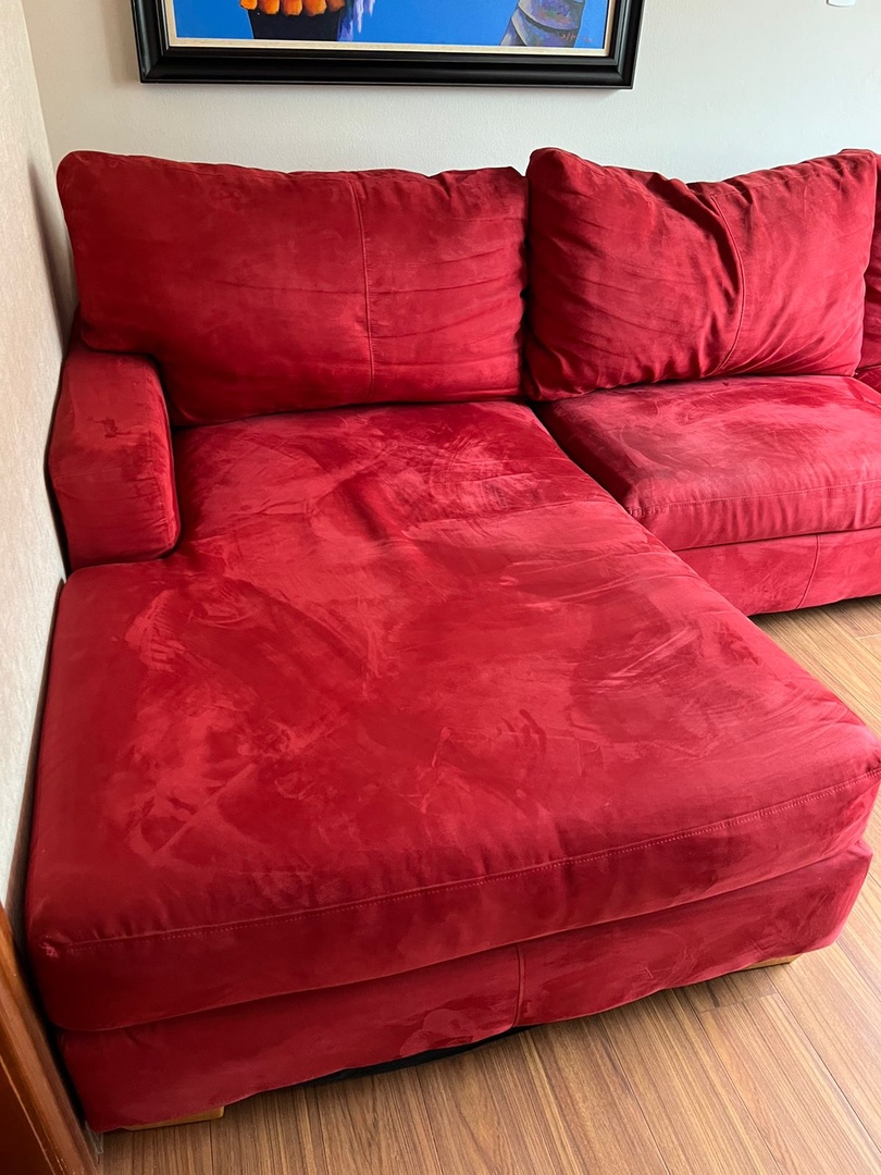 muebles y colchones - Sofá + 4 cojines en perfecta condiciones para sala- Ilumel 5