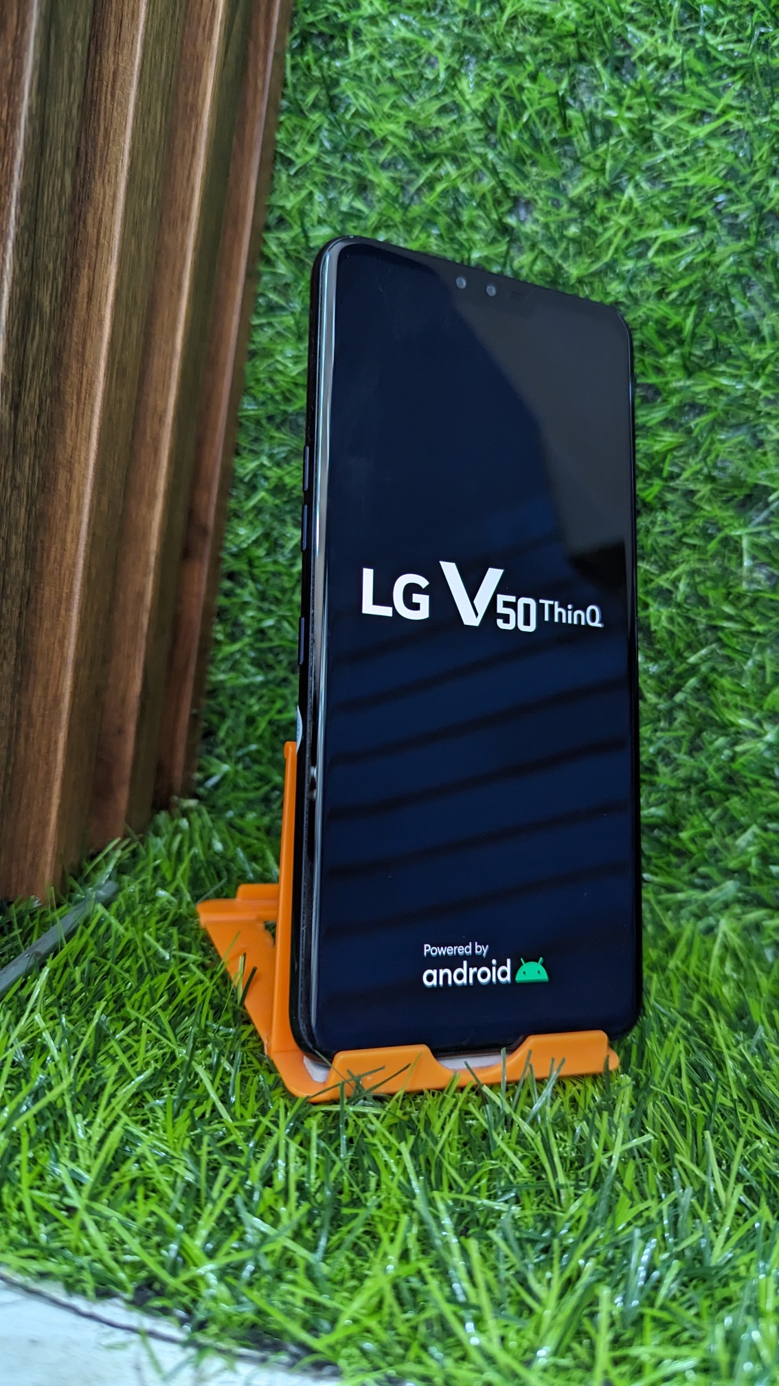 celulares y tabletas - LG V50 1