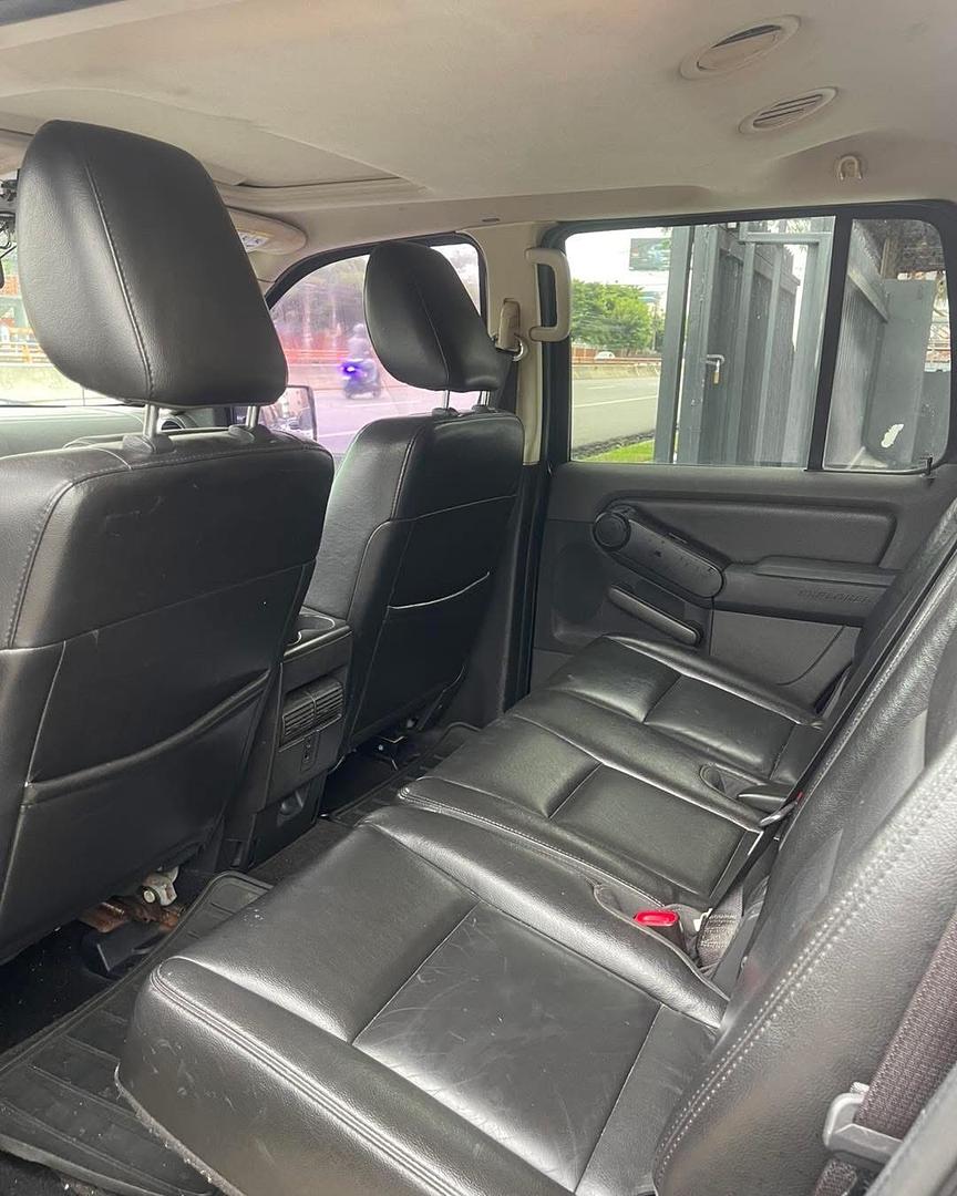 jeepetas y camionetas - FORD EXPLORER XLT 2010 5