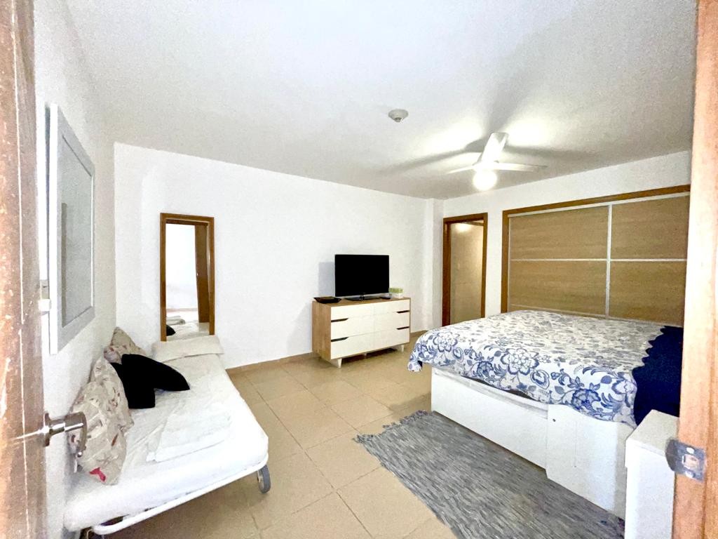 apartamentos - Moderno Apartamento En Venta En Marbella Frente A La Playa En Juan Dolio 1