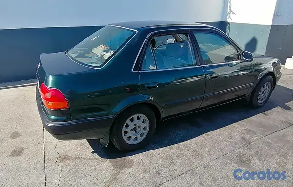 carros - VENDO TOYOTA COROLLA ((210.000)) 2
