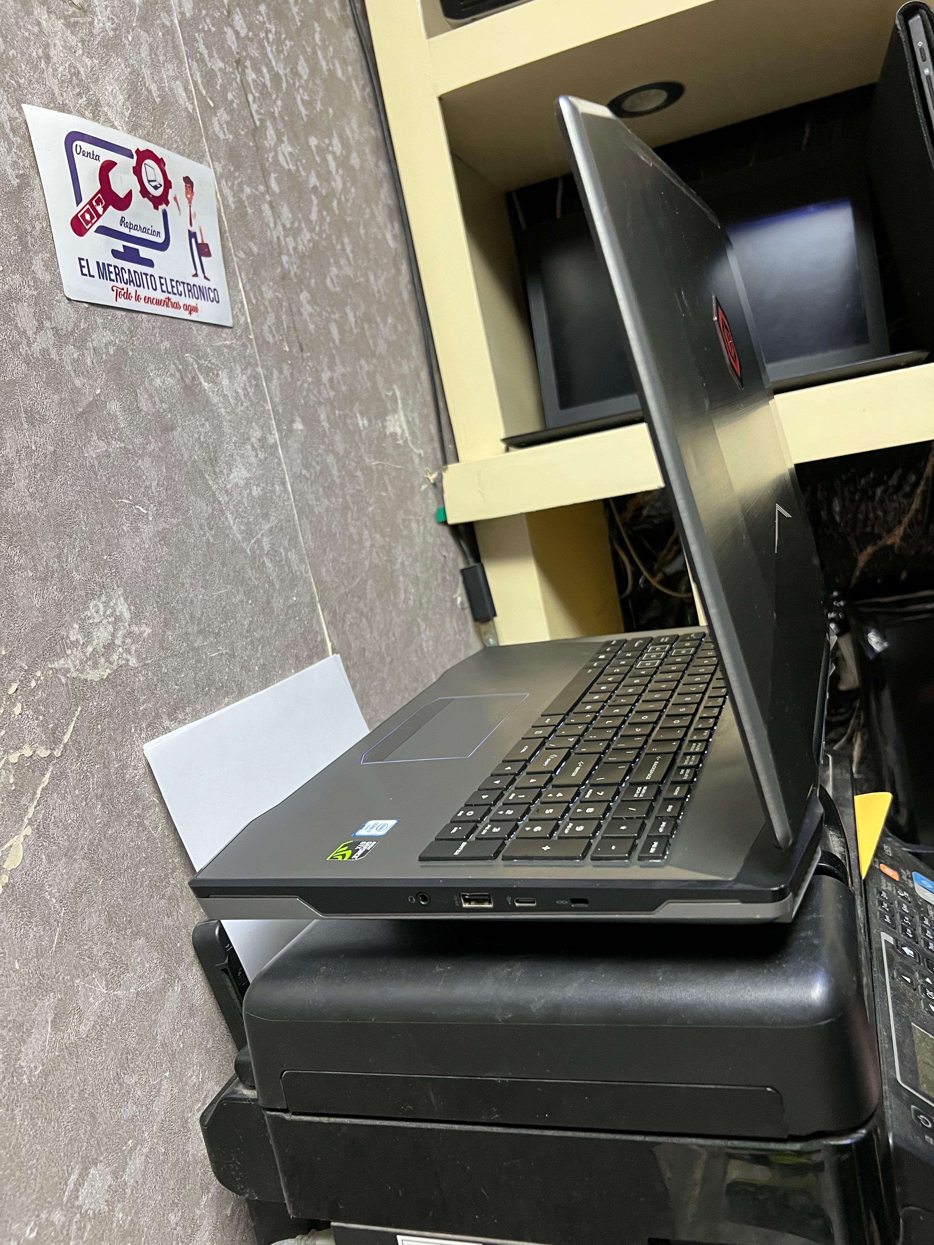 computadoras y laptops - RD$23,950 Laptop Gaming ThunderRobot I7/GTX1060 6G 4