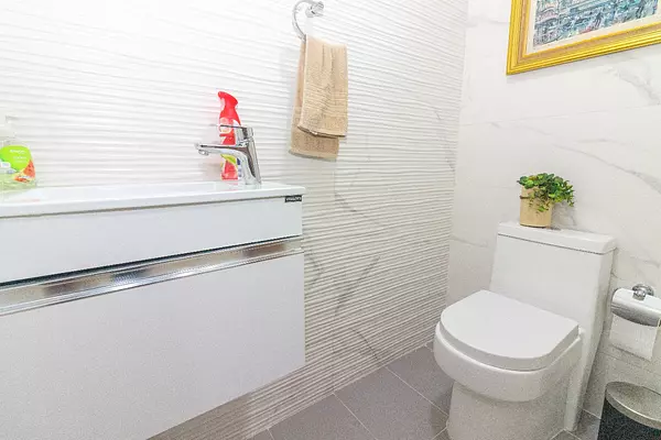 apartamentos - Alquilo apartamento amueblado en Evaristo Morales  8