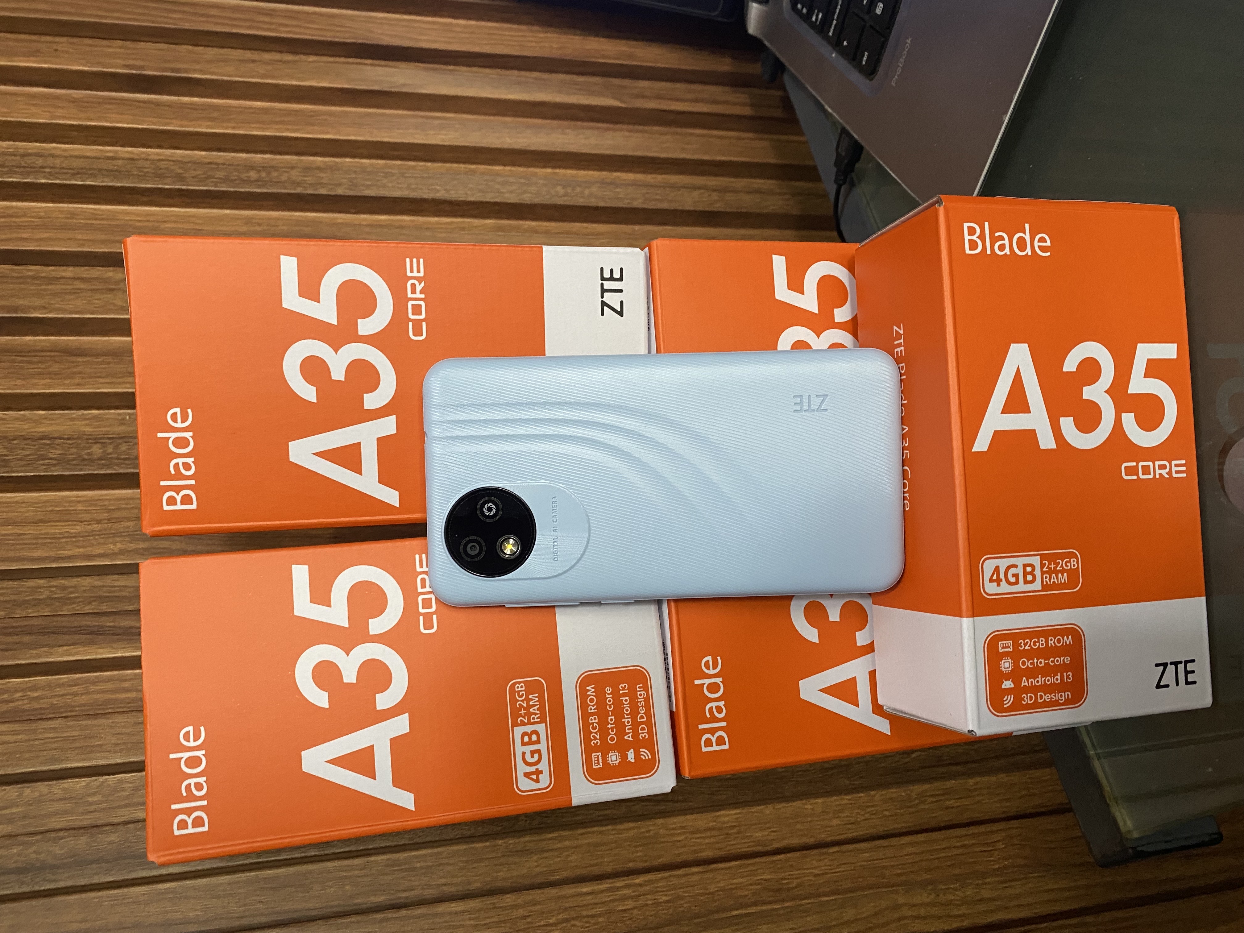celulares y tabletas - ZTE A35 32GB  1