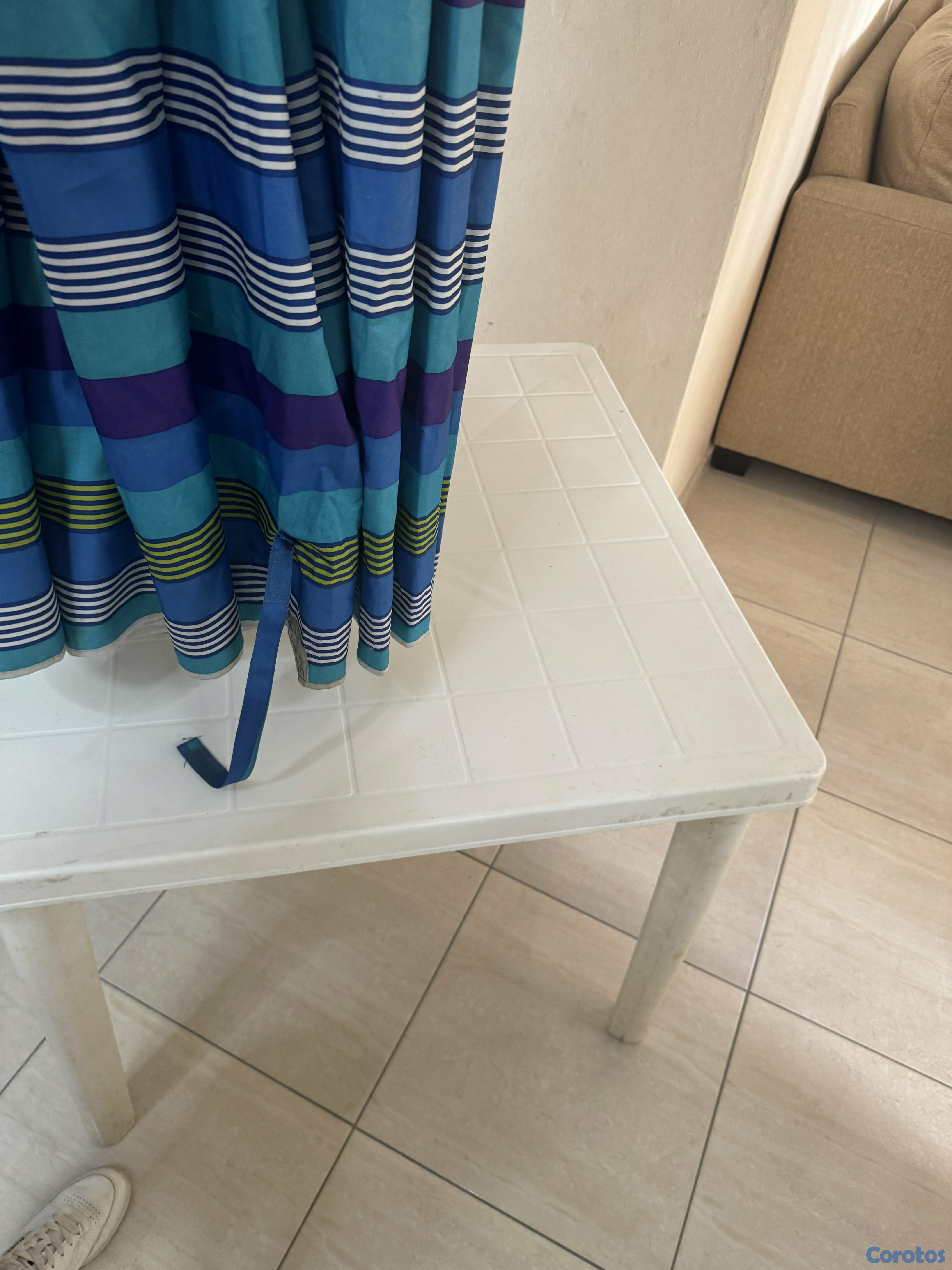 muebles y colchones - mesa plástica con toldo 3