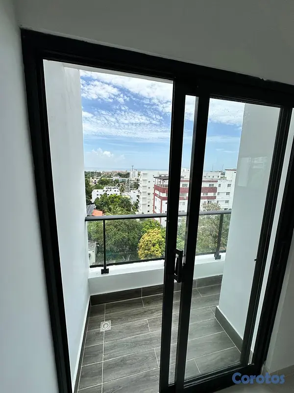 apartamentos - OPORTUNIDAD DE INVERSIÓN: Moderno apartamento de 2 4