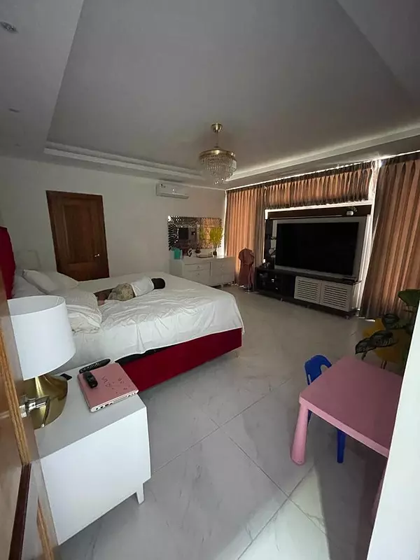 casas - Se vende casa en Arroyo Hondo III 7