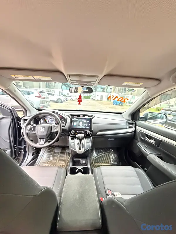jeepetas y camionetas - Honda CR-V LX 4x2 automática 2019 16