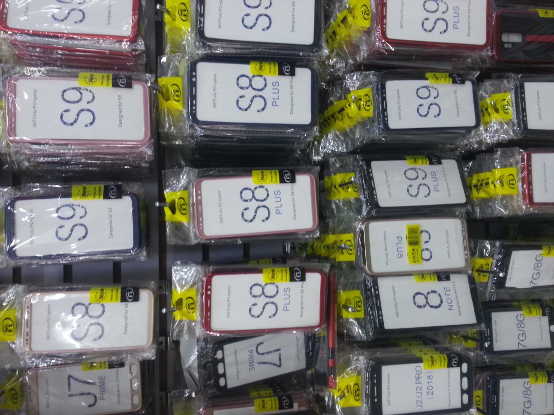 accesorios para electronica - cover de celulares y forro de table 4