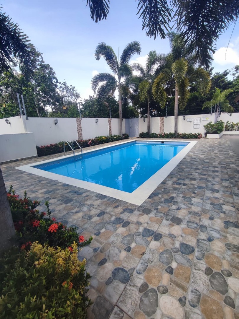 apartamentos - Apartamento Tipo Penthouse con Piscina en Llanos de Gurabo 5