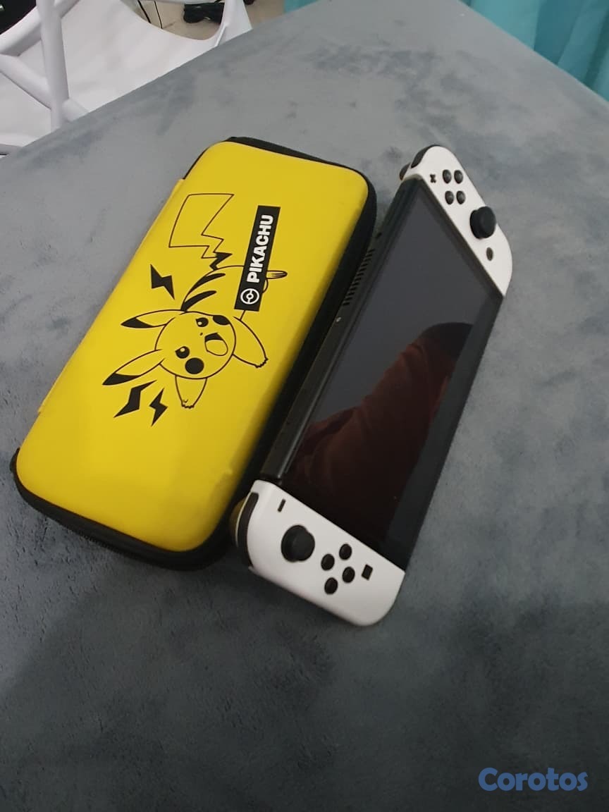 consolas y videojuegos - Nintendo Switch Oled y Protector 1
