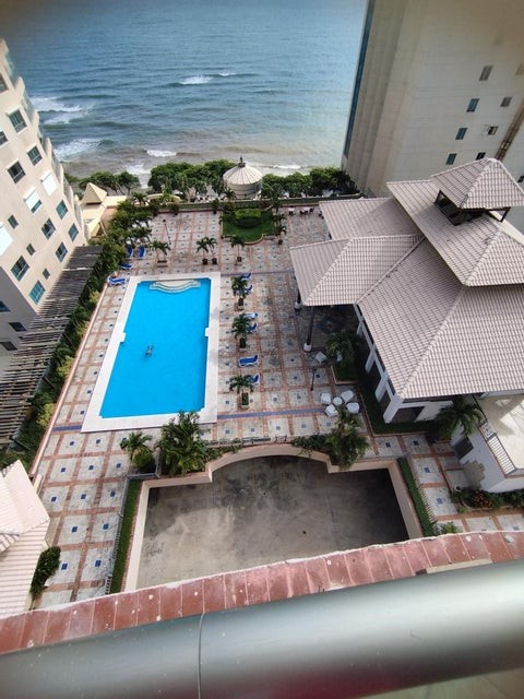 apartamentos - Apartamento en venta #24-1079 balcón con vista al mar, piscina, 2 habitaciones. 7