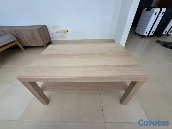 decoración y accesorios - Mesa de centro IKEA LACK con repisa – Funcional y moderna 3
