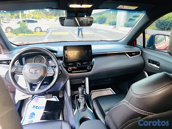 jeepetas y camionetas - Toyota Corrolla Cross Híbrida  7