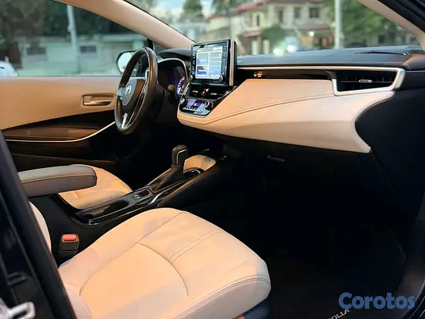 carros - Toyota corolla xle 2020 4