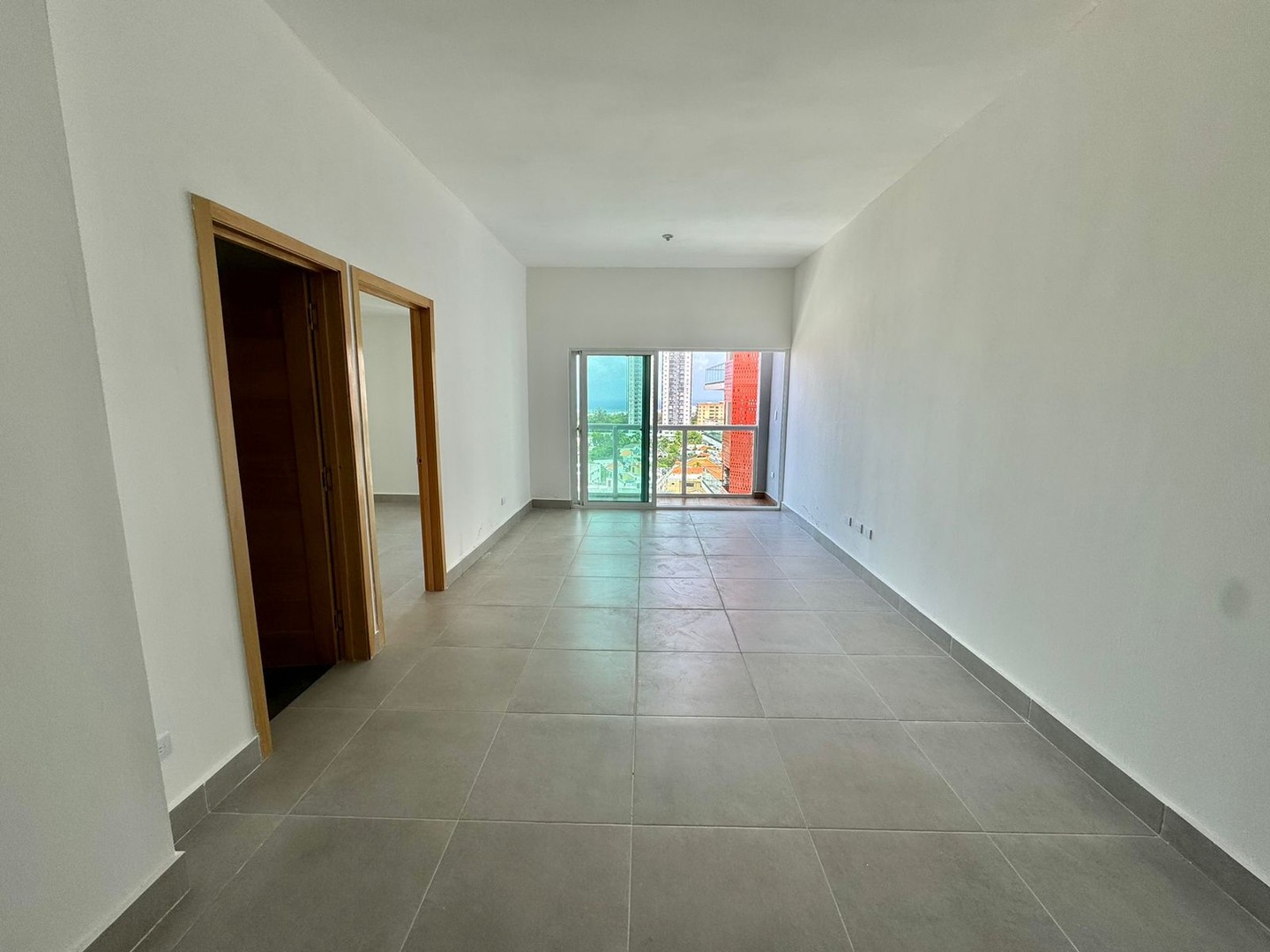 apartamentos - Apartamento Nuevo en Venta
BELLA VISTA SUR
USD 172,000.00 7