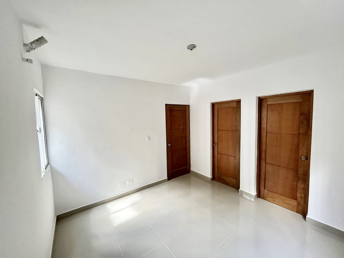 apartamentos - Apartamento en Arroyo Hondo en venta, proximo avenida republica colombia 4