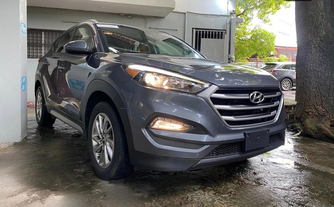 jeepetas y camionetas - 2018 Hyundai Tucson SEL 4x4 1