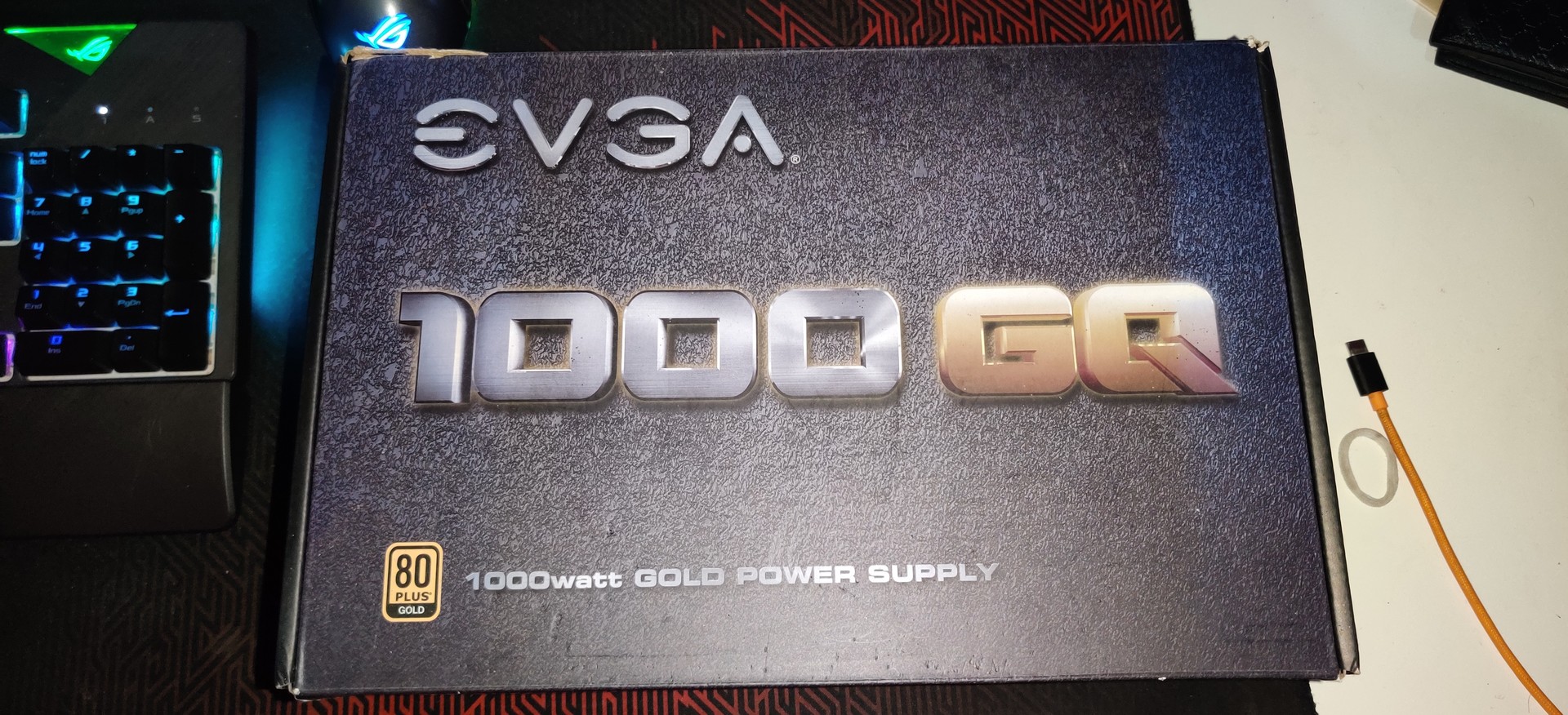 computadoras y laptops - Power Supply EVGA 1000w Gold Semi Modular