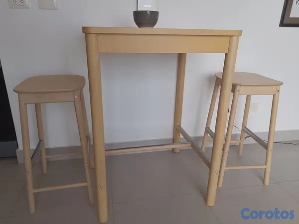 muebles y colchones - Mesa alta con 2 taburetes de IKEA 3