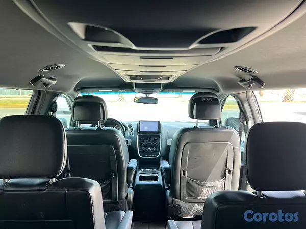 jeepetas y camionetas - Dodge Caravan GT 2017 4