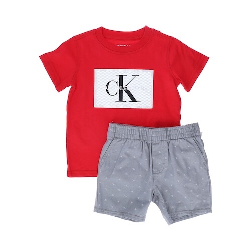 Set CALVIN KLEIN Tshirt y Short p/niño