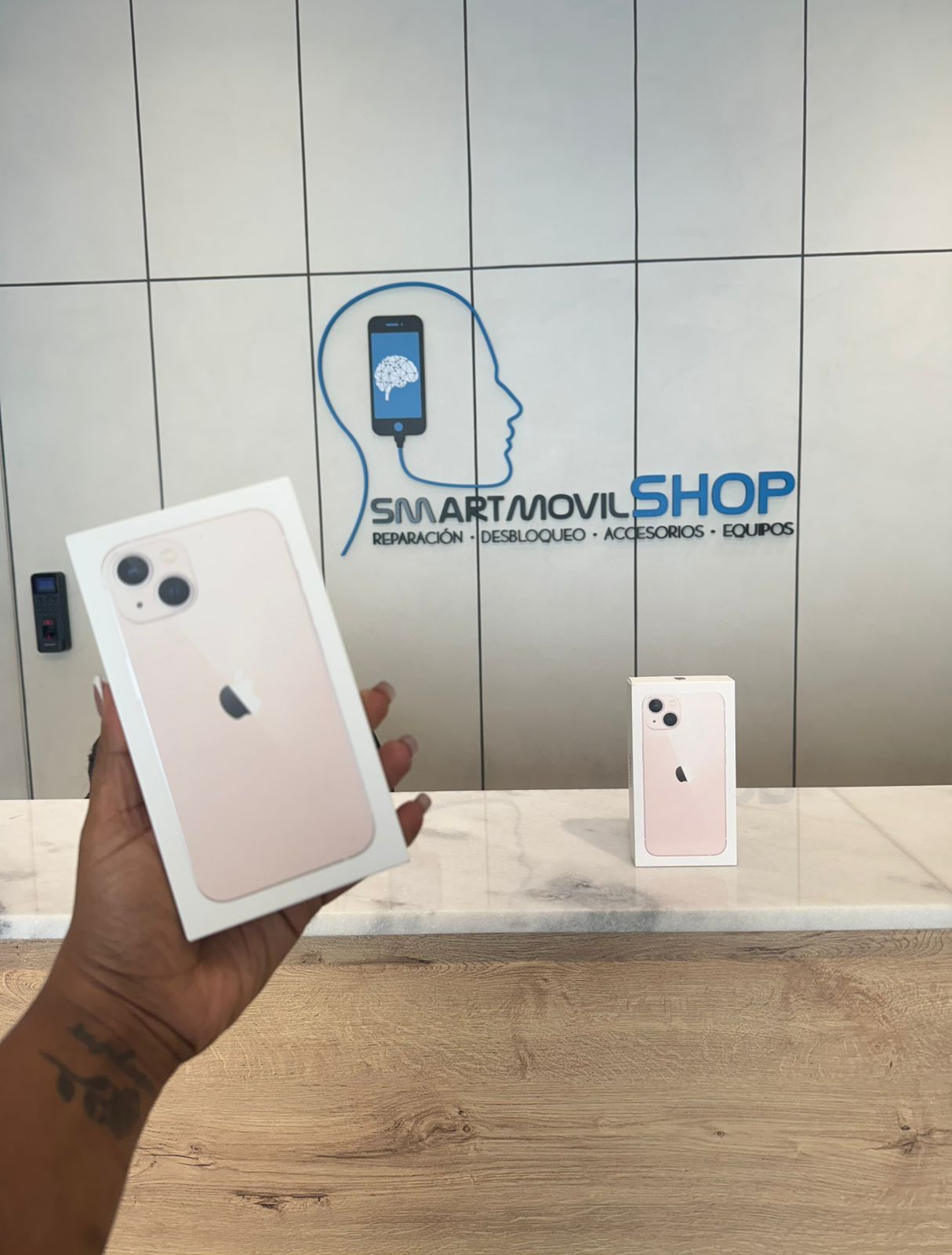 celulares y tabletas - IPHONE 13 N 128GB EN CAJA OFERTA BLACK FRIDAY  0