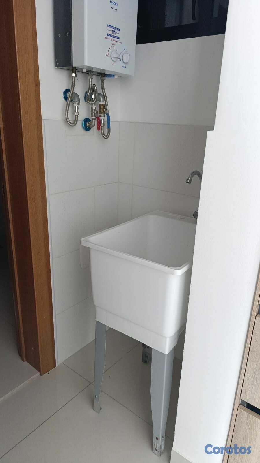 apartamentos - Nivel Alto, excelente vista, ideal para Ejecutivo 8