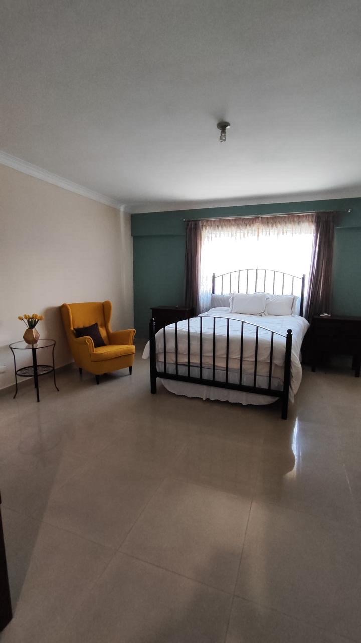 apartamentos - hermoso apartamento en zona céntrica Evaristo Morales  5
