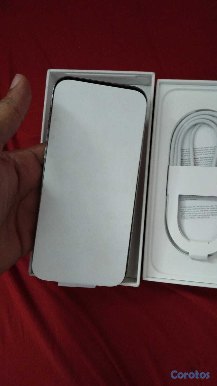 celulares y tabletas - iPhone 16 Pro max  1