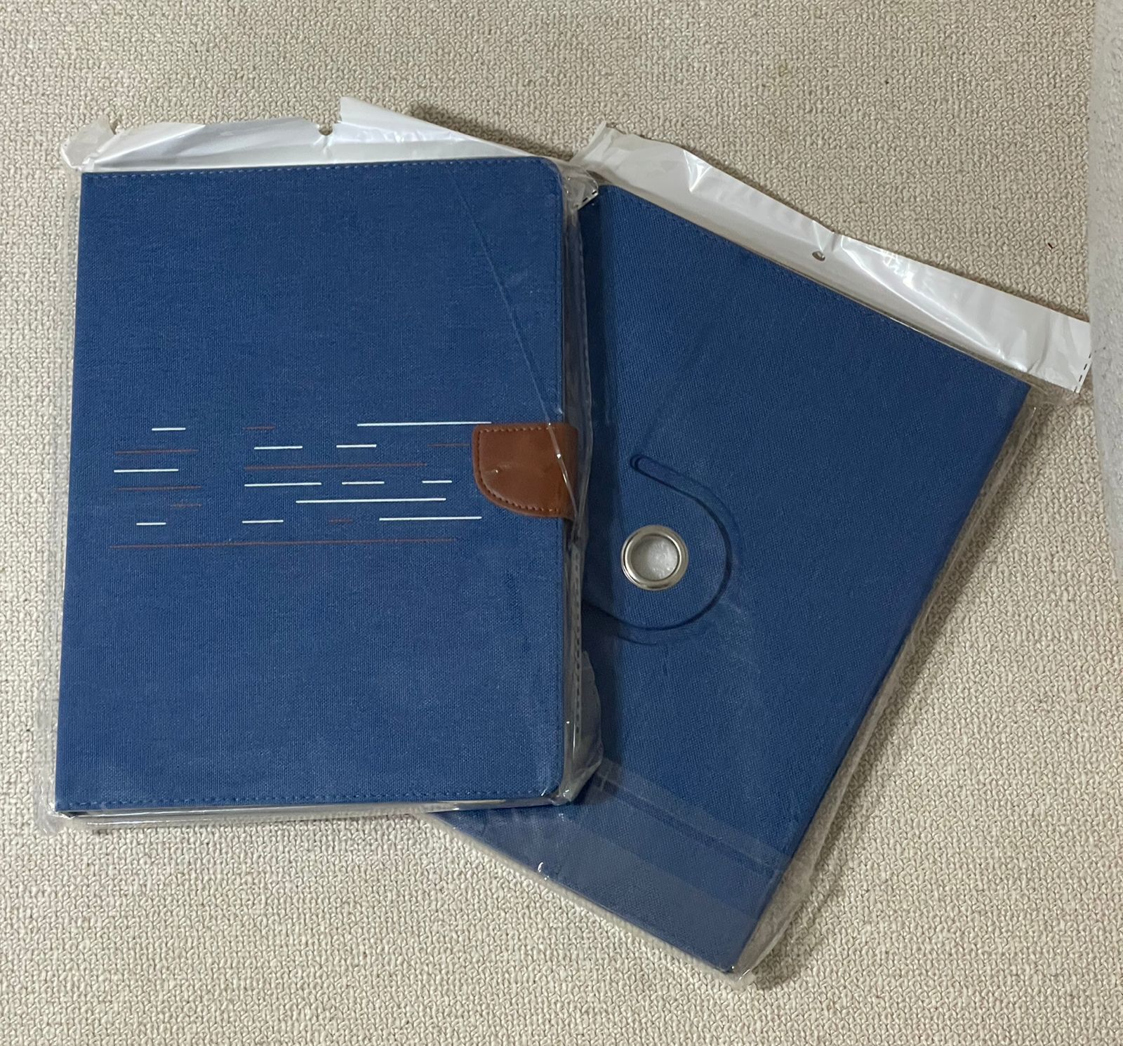accesorios para electronica - Vendo forro universal de 7-8 pulgadas y de 9 a 10" 1