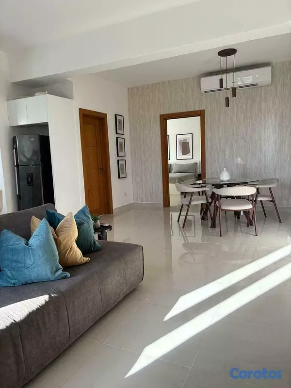 apartamentos - La Julia, Hermoso apartamento para ejecutivo o pareja, excelente Torre 6