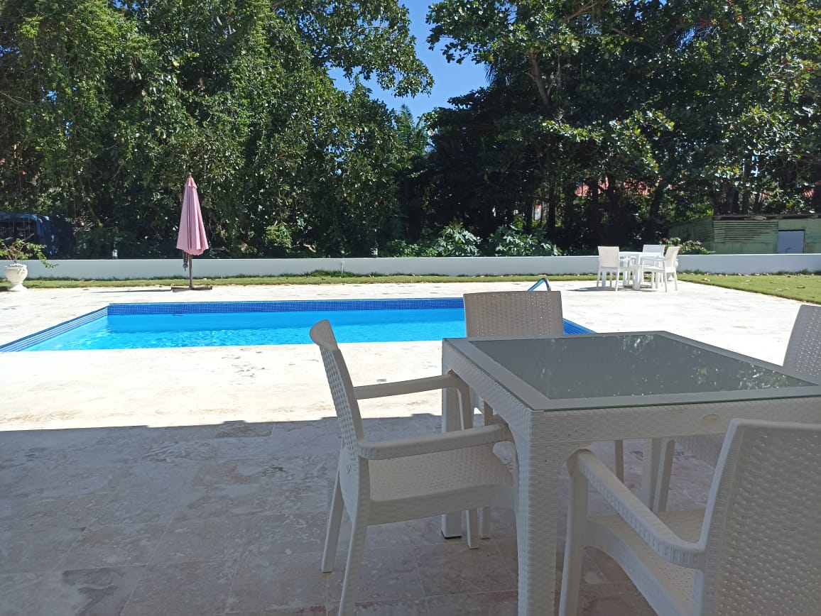 casas vacacionales y villas - VILLA GIGANTE CON PISCINA EN RESIDENCIAL CABARETE 6