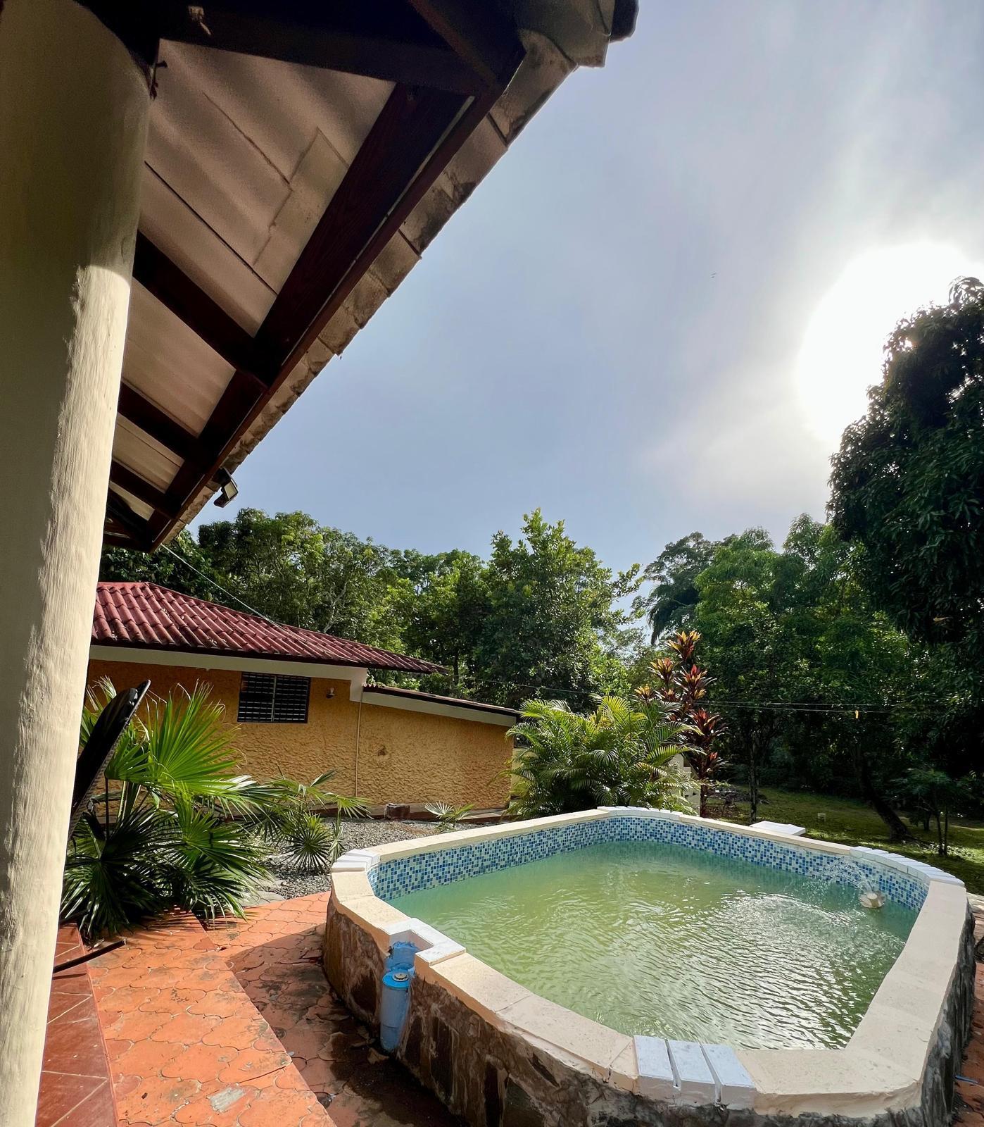casas vacacionales y villas - Vendo villa campestre en Don Juan Monte Plata  3