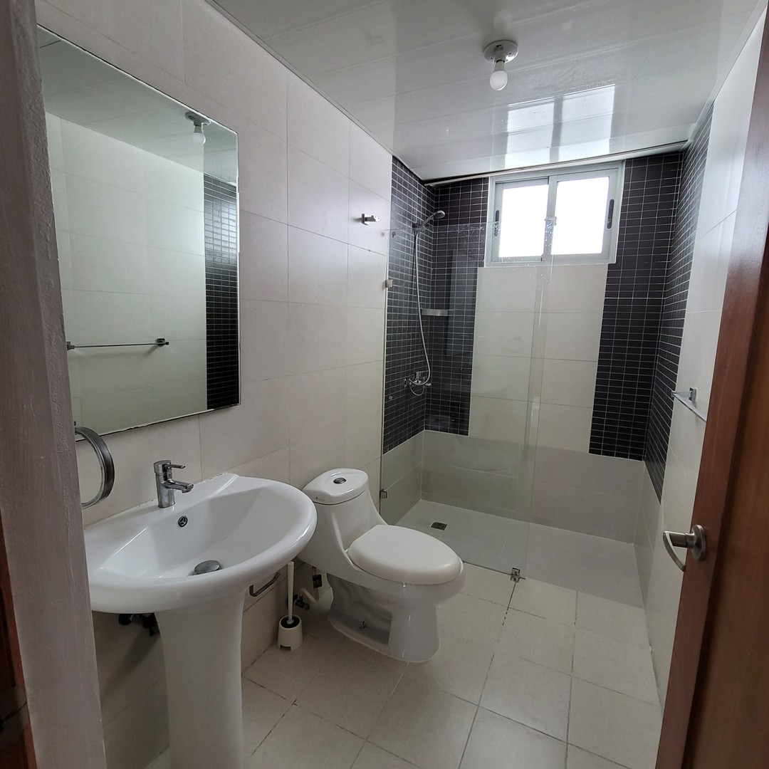 apartamentos - 🔵Apartamento 3er piso en Serralles 
 7
