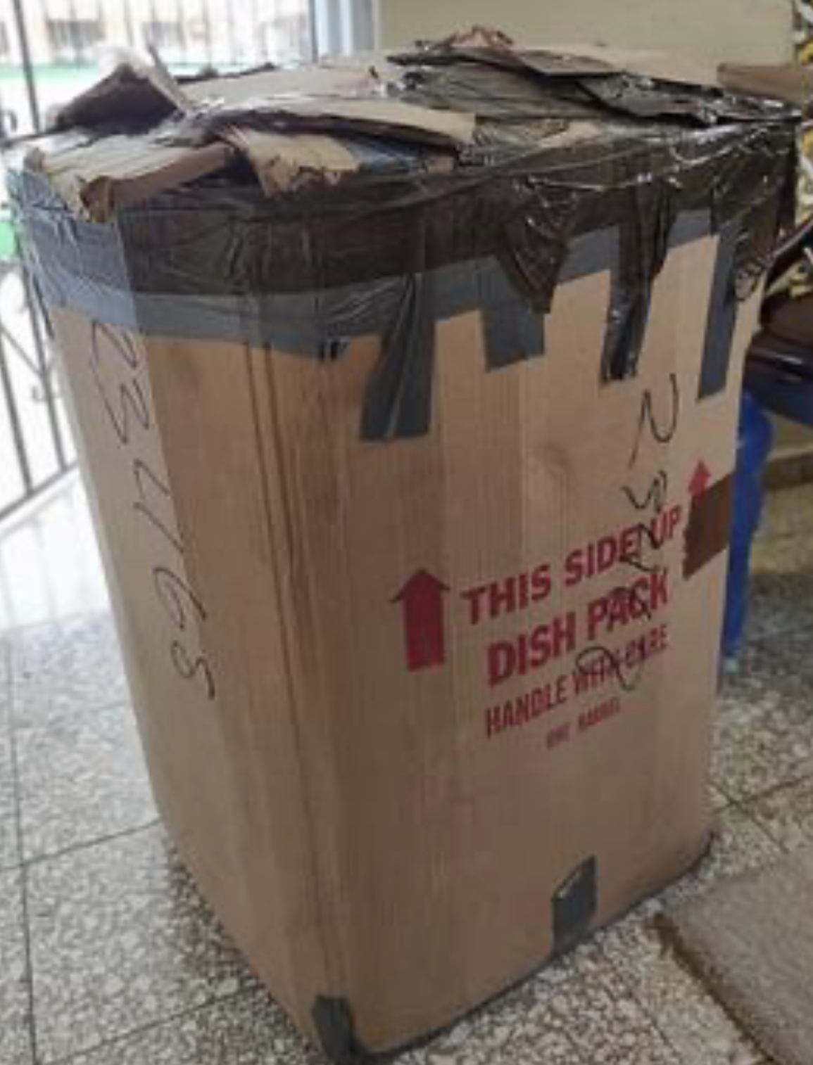 ropa para mujer - Se vende caja de ropa plus nueva y usada  0