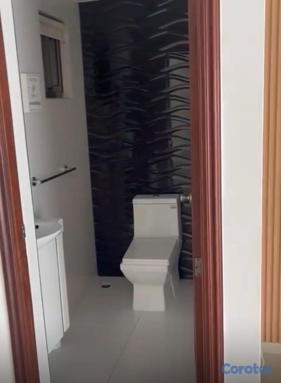 apartamentos - ALQUILER EN TORRE – URBANIZACIÓN REAL 
3er Nivel – Próx. Rómulo Bentancour.
 5