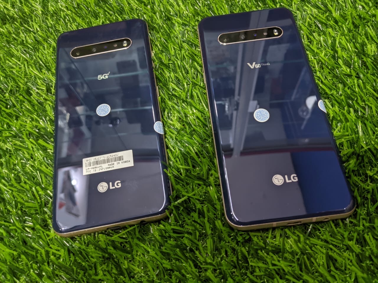 celulares y tabletas - LG V60  1